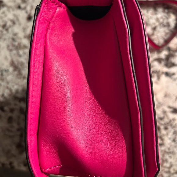 Rebecca Minkoff Chevron Quilted Leather Crossbody Bag - Picture 5 of 6